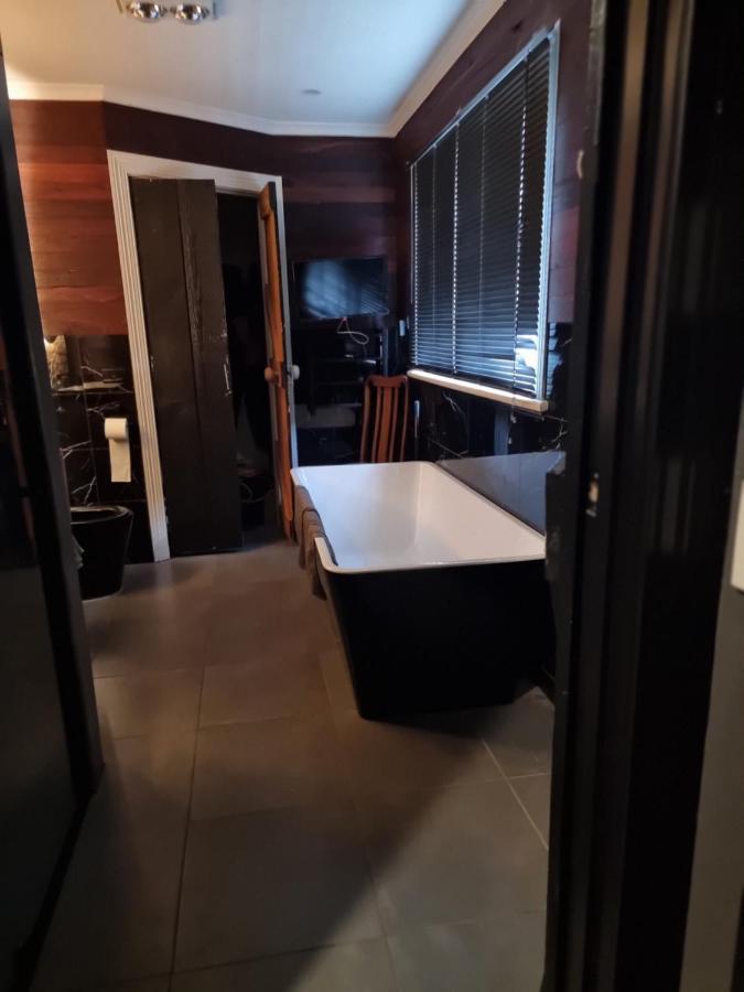 Odessa At Leavers Hotel 크레스윅 외부 사진